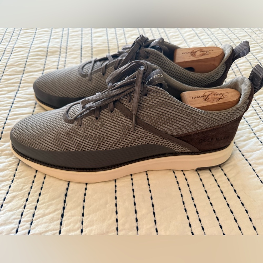 Cole Haan Mens Grand Atlantic Sneaker size 13